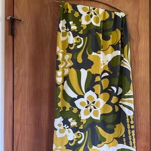 Manuheali’i stretchy pareo/scarf/wrap
